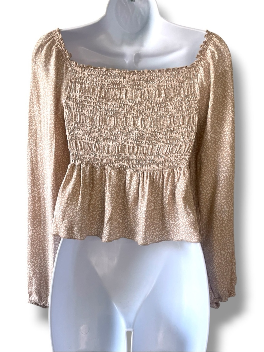 Urban Romantics Smocked Peplum Blouse Beige Floral Boho Cottagecore Prairie Top - Picture 3 of 6